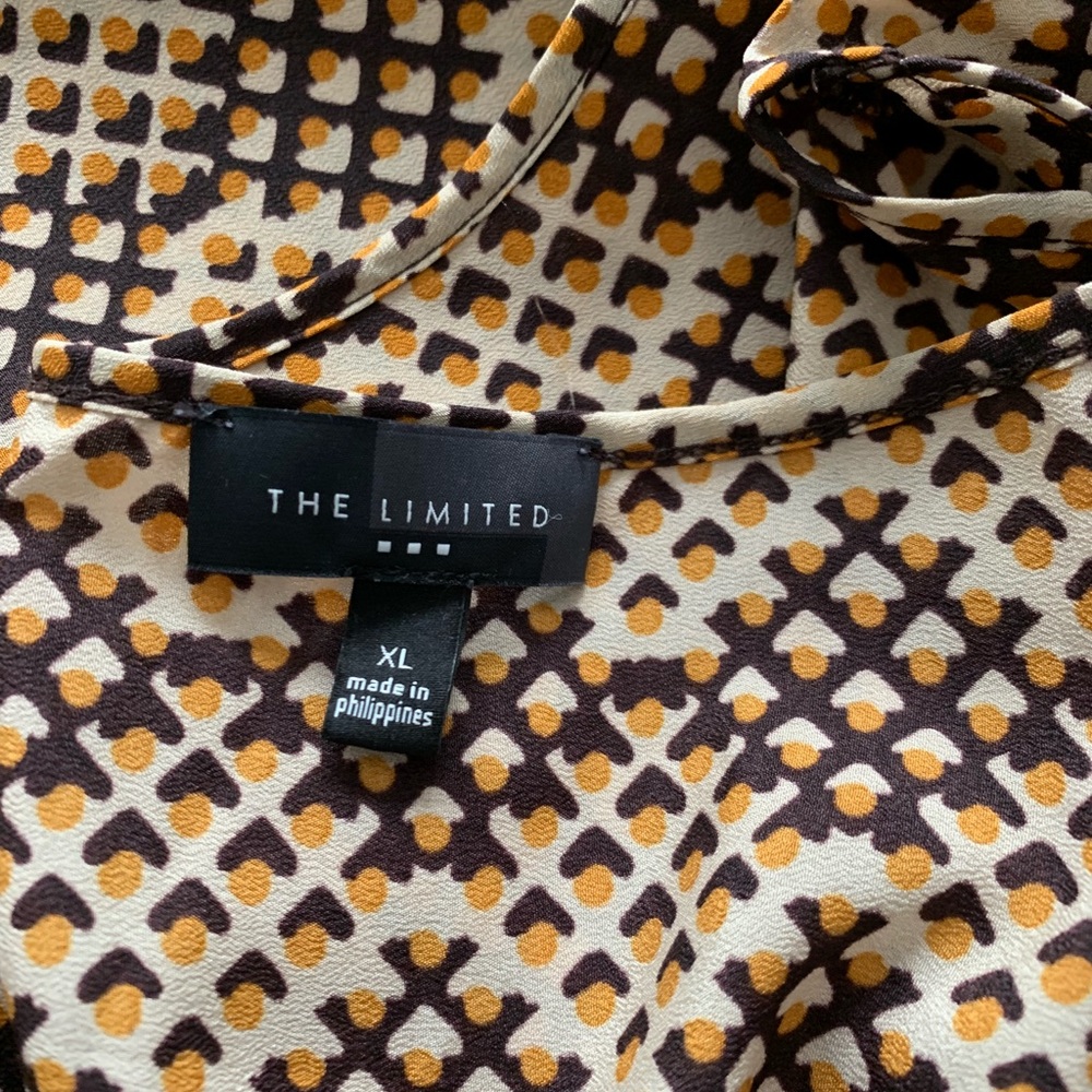 Patterned Work Top - Picture 3 of 3